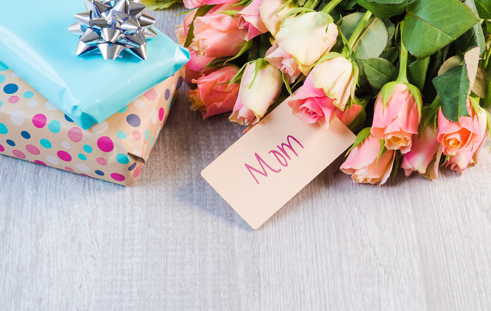 7 Sparkling Gifts That Mom Will Treasure
